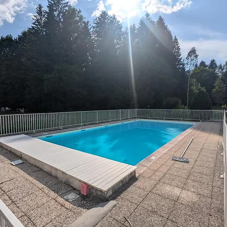 Appartement 4-6 Personnes - Piscines - - Haute Savoie *