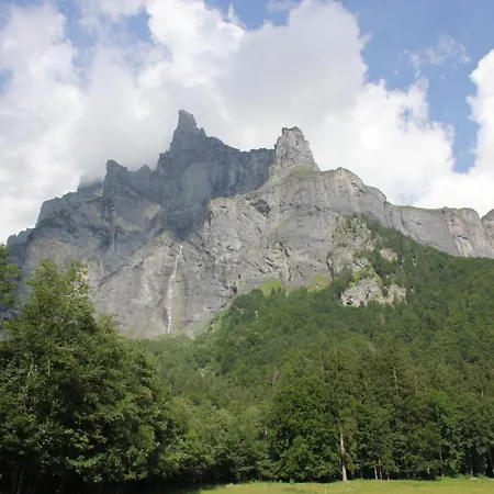 4-6 Personnes - Piscines - - Haute Savoie Apartment *